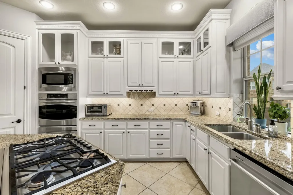 416 Grail Castle Drive Lewisville TX 75056