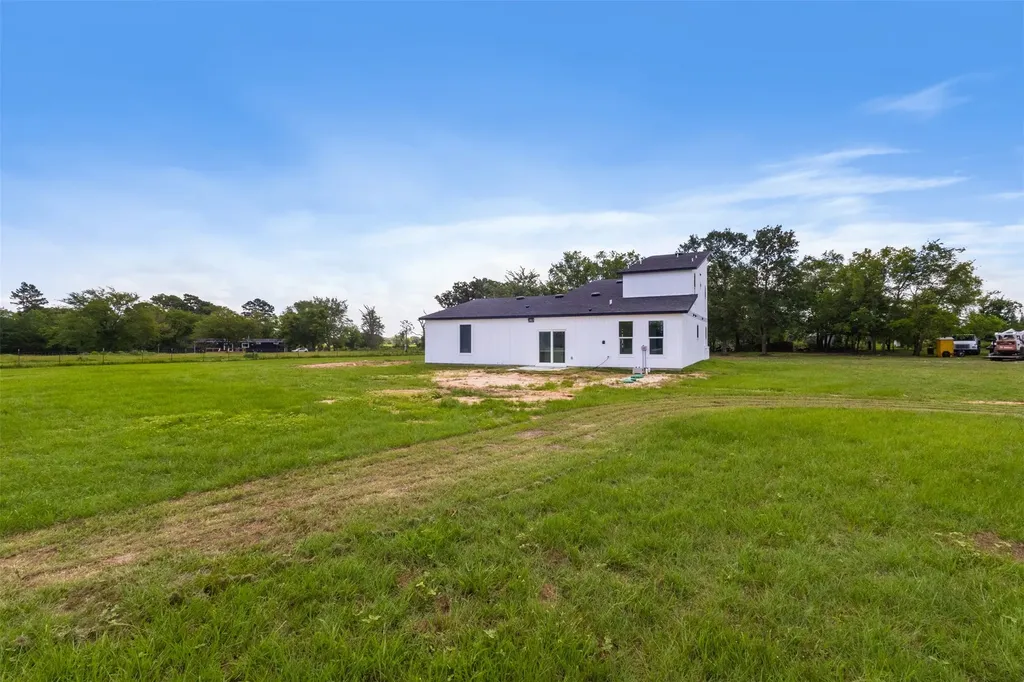 180 Rs County Road 2245 Emory TX 75440