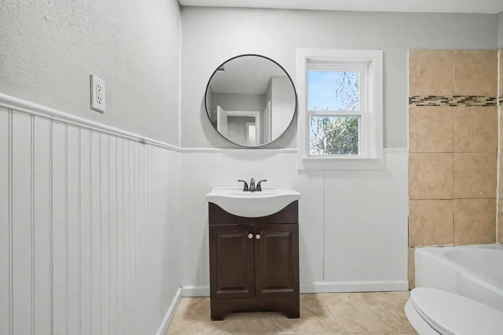 2319 Glengariff Drive Dallas TX 75228