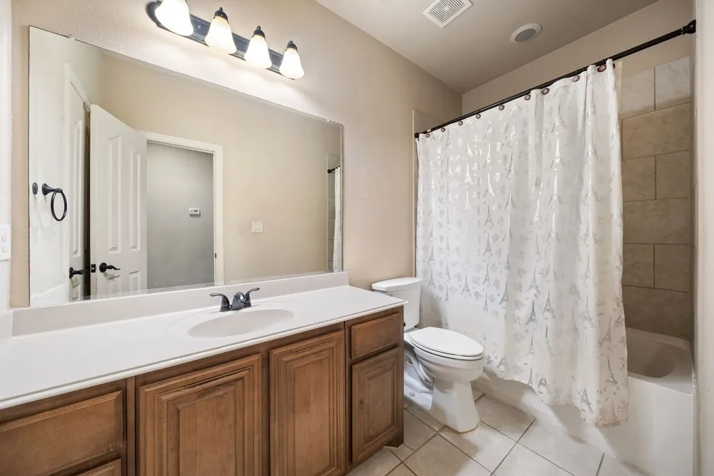 1624 Zebra Finch Drive Little Elm TX 75068