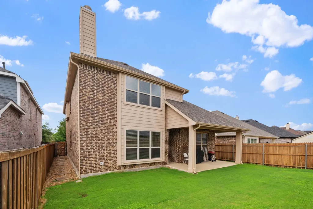 1624 Zebra Finch Drive Little Elm TX 75068