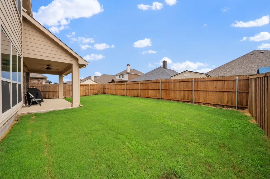 1624 Zebra Finch Drive Little Elm TX 75068