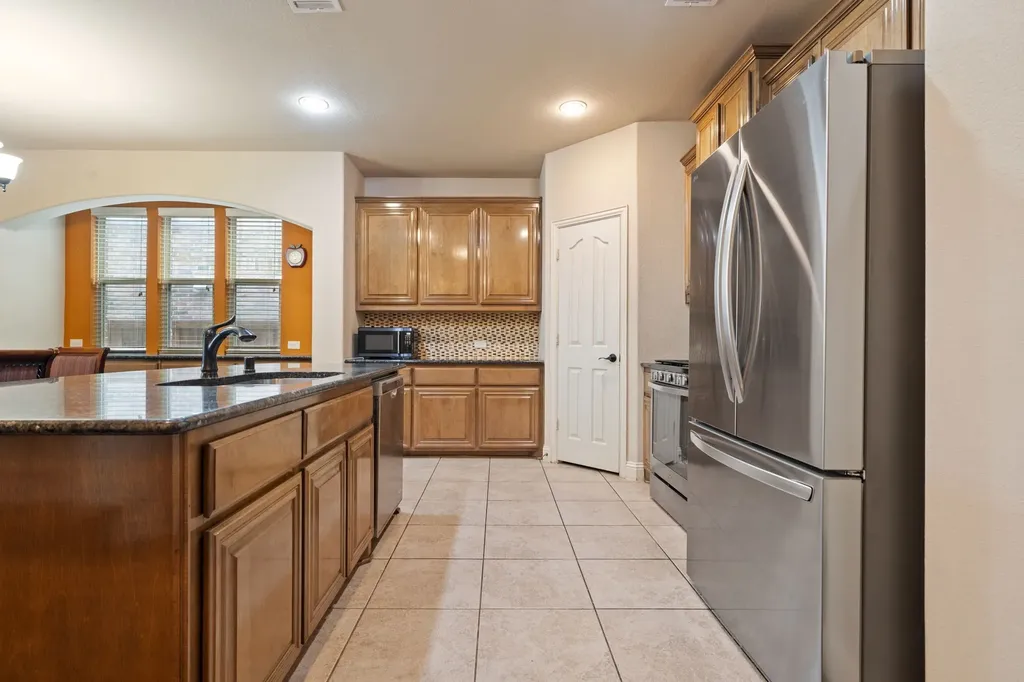 1624 Zebra Finch Drive Little Elm TX 75068