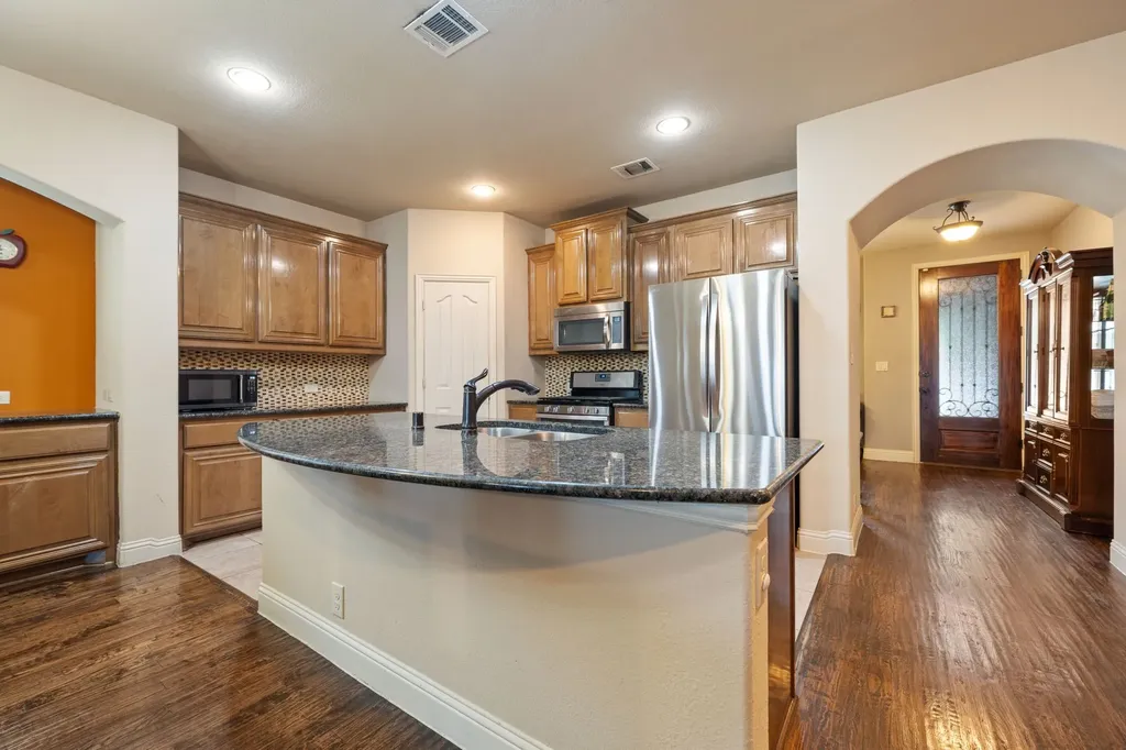 1624 Zebra Finch Drive Little Elm TX 75068
