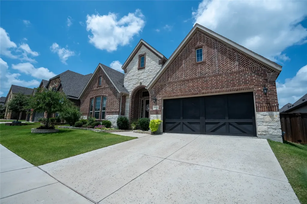 10316 Colina Drive Fort Worth TX 76126
