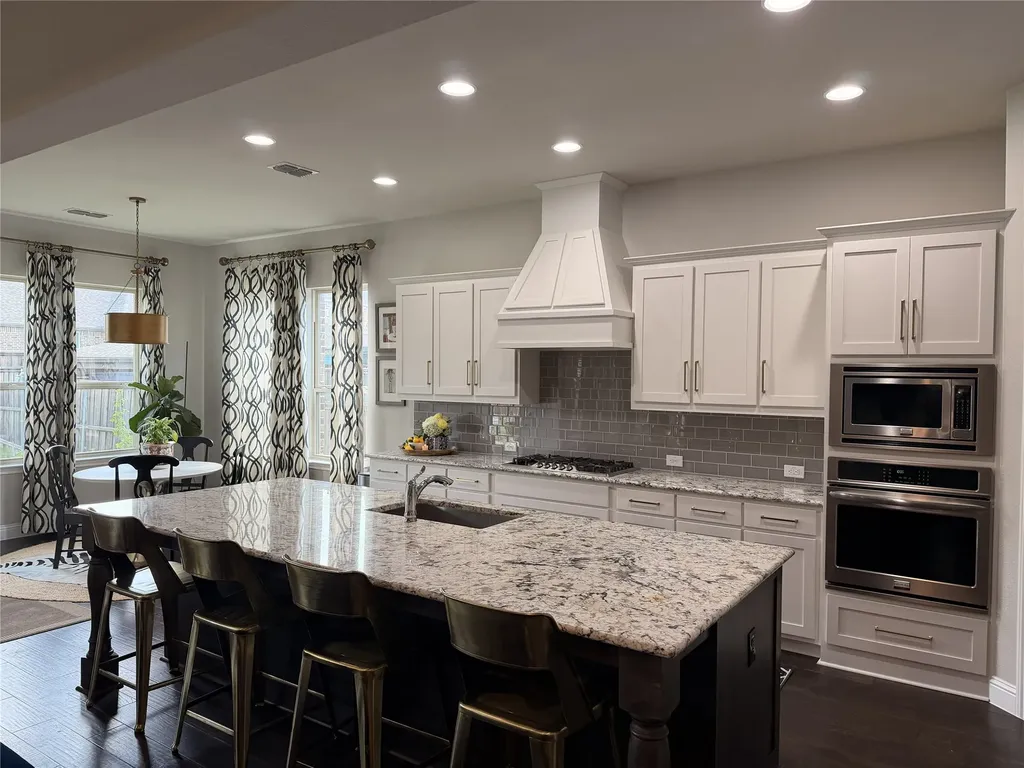 10316 Colina Drive Fort Worth TX 76126