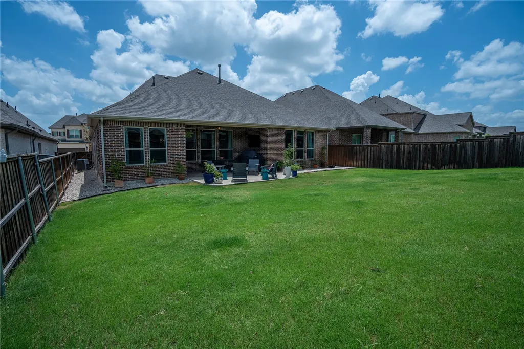 10316 Colina Drive Fort Worth TX 76126