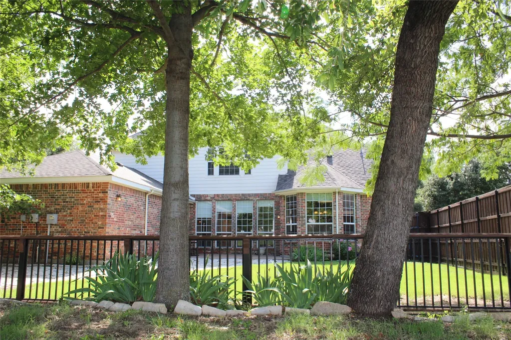 11000 Breezewood Drive Frisco TX 75033