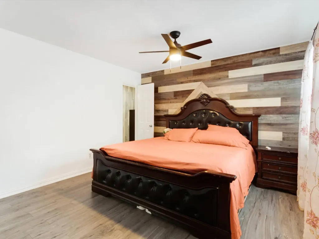 7232 Long Canyon Trail Dallas TX 75249