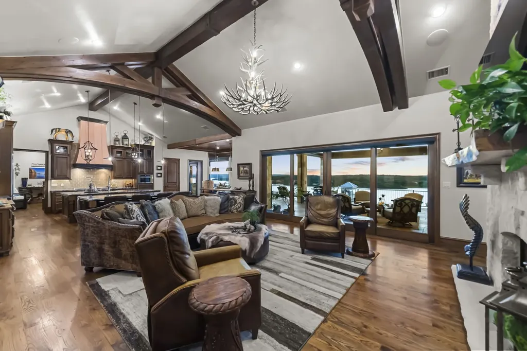 1025 Pecan Ridge Possum Kingdom Lake TX 76449
