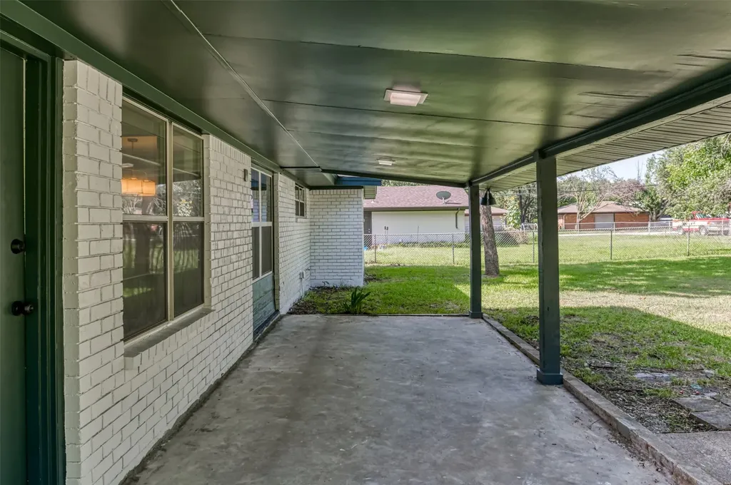 1138 Usher Street Benbrook TX 76126