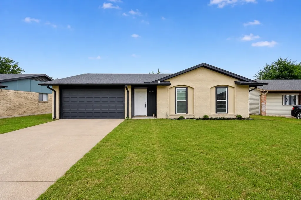 1005 Glenhaven Drive Hutchins TX 75141