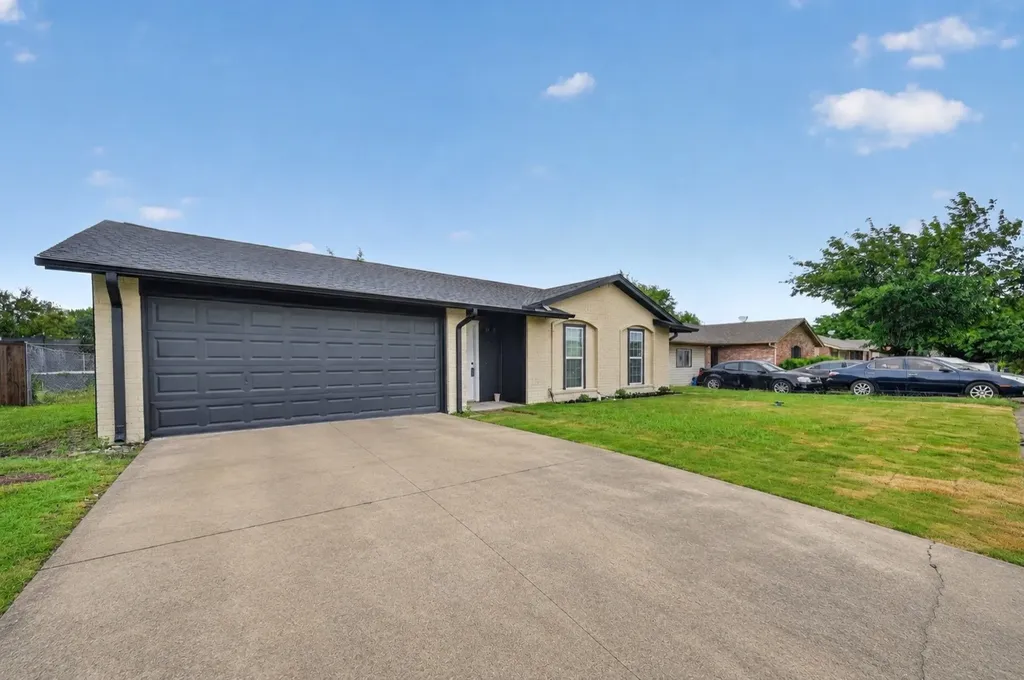1005 Glenhaven Drive Hutchins TX 75141