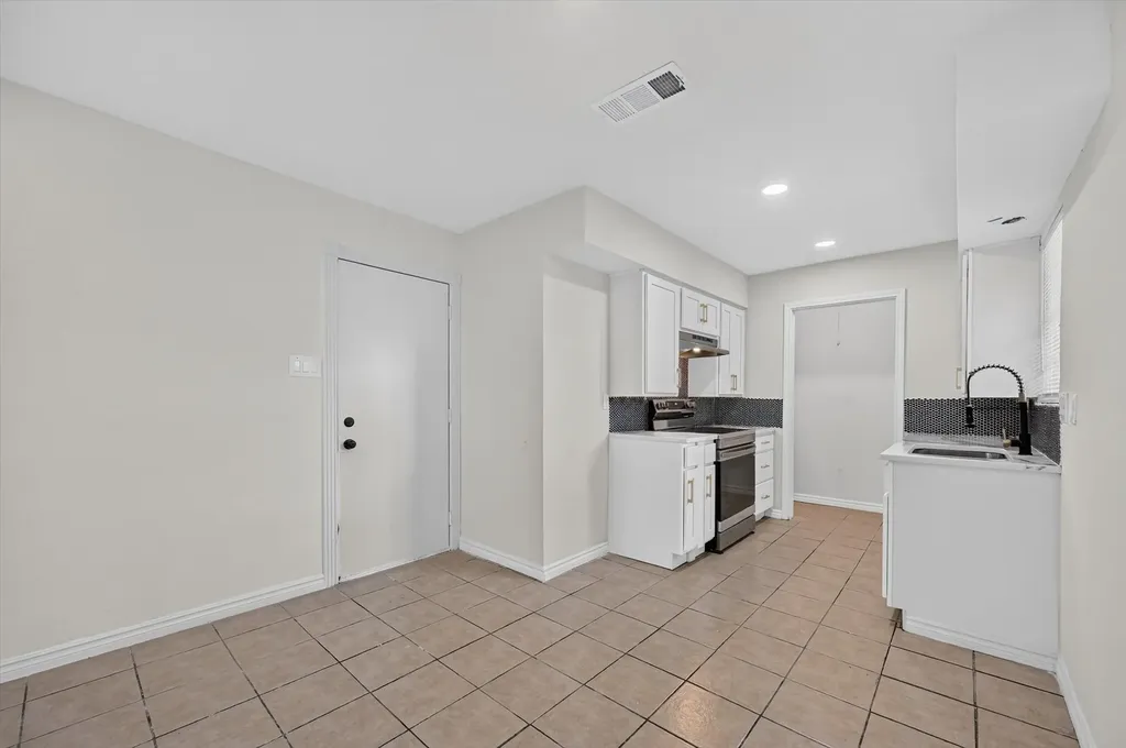 1005 Glenhaven Drive Hutchins TX 75141