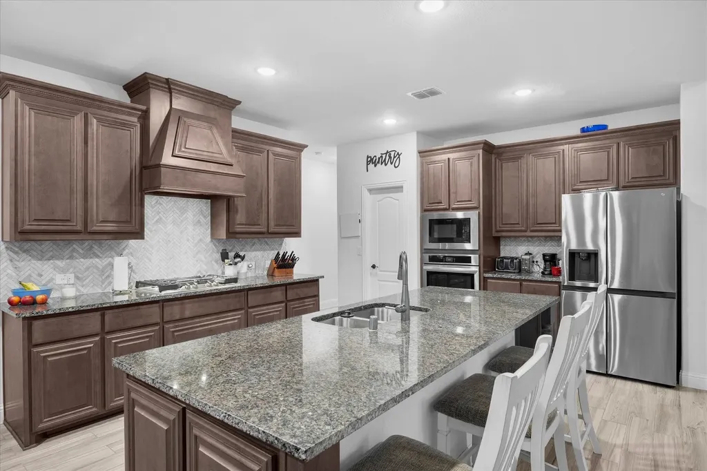 1904 Frediano Lane Mclendon Chisholm TX 75032