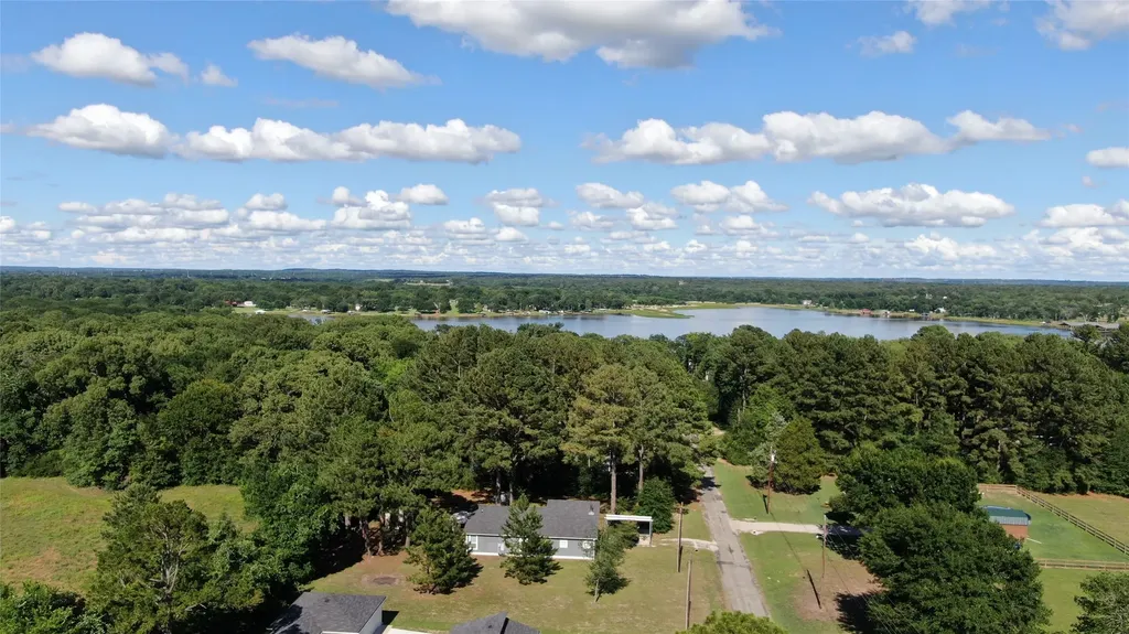 13994 Park Harbor Drive Eustace TX 75124