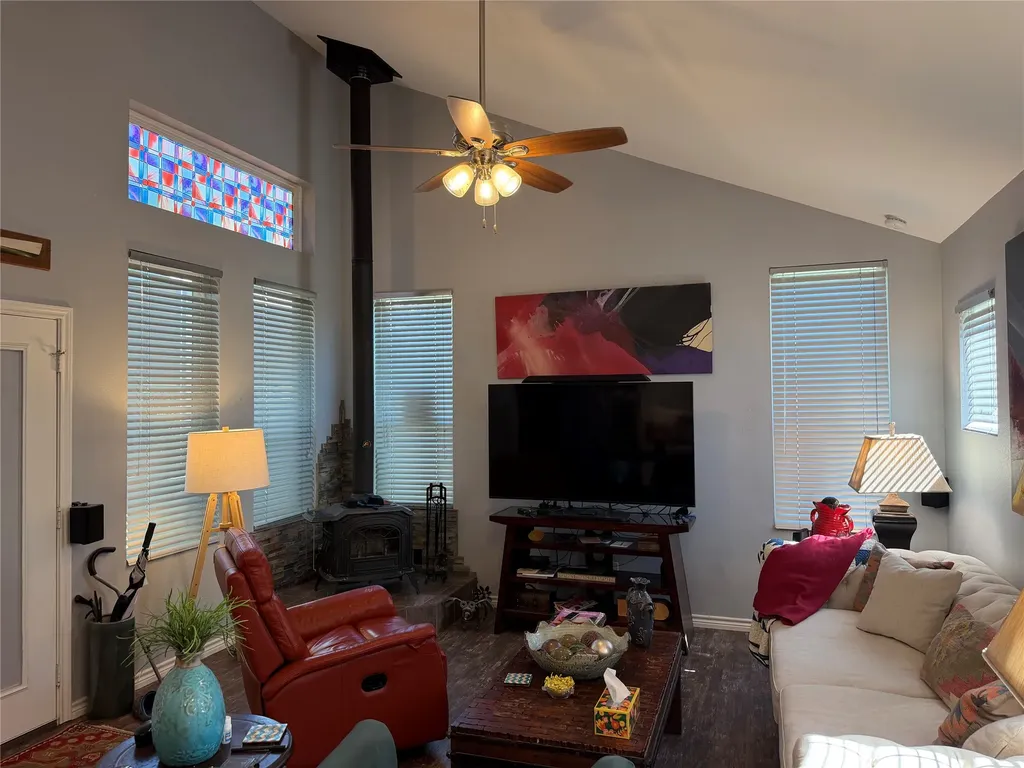 13994 Park Harbor Drive Eustace TX 75124