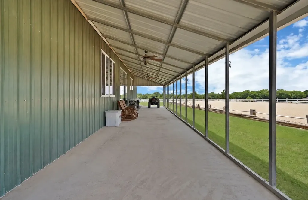 411 N Oak Branch Road Waxahachie TX 75167