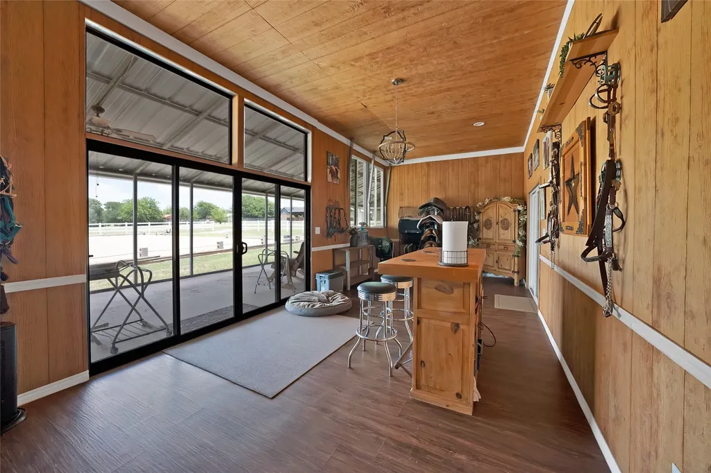 411 N Oak Branch Road Waxahachie TX 75167