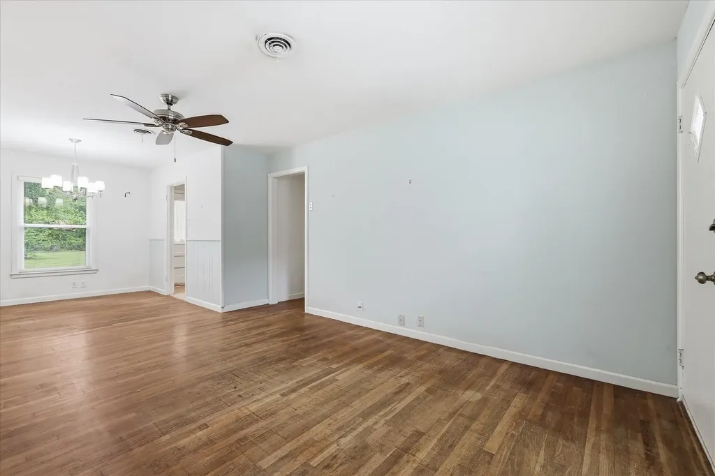 904 Cordell Street Denton TX 76201