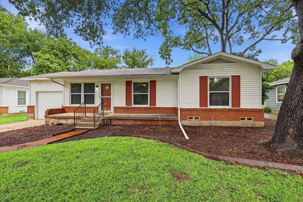 904 Cordell Street Denton TX 76201