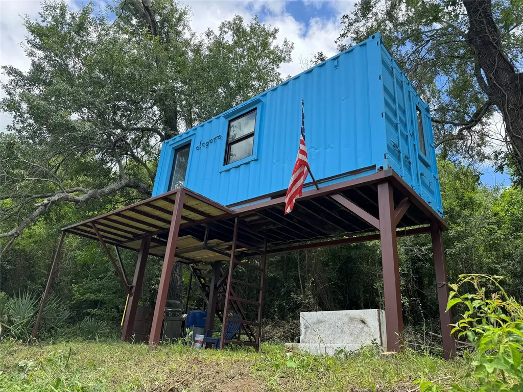 1312 County Road 2123 Palestine TX 75801