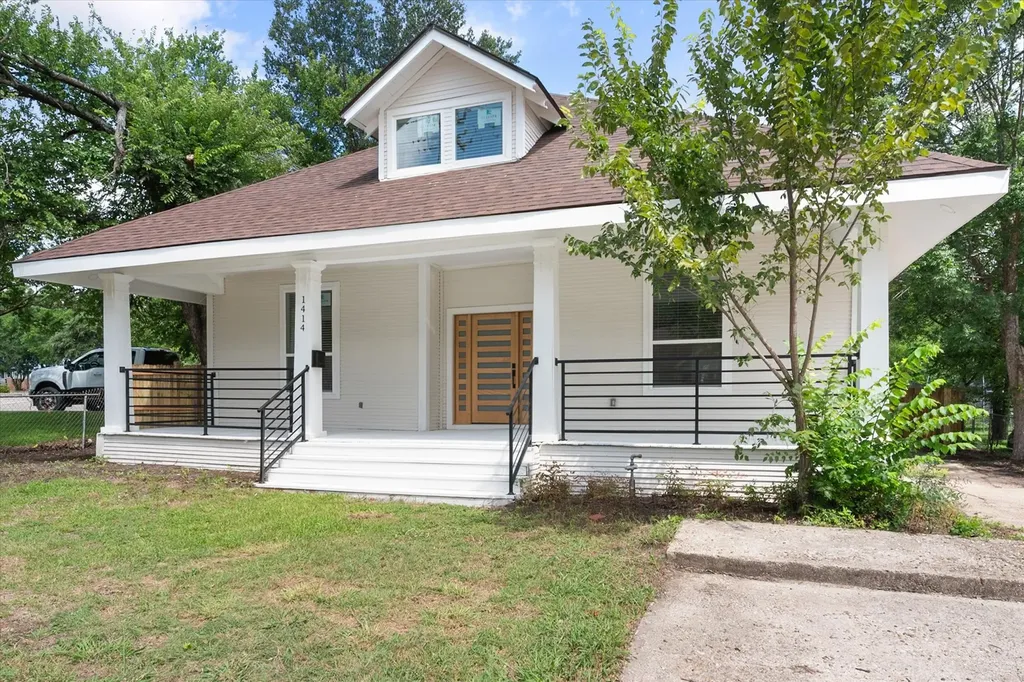 1414 W 2nd Avenue Corsicana TX 75110