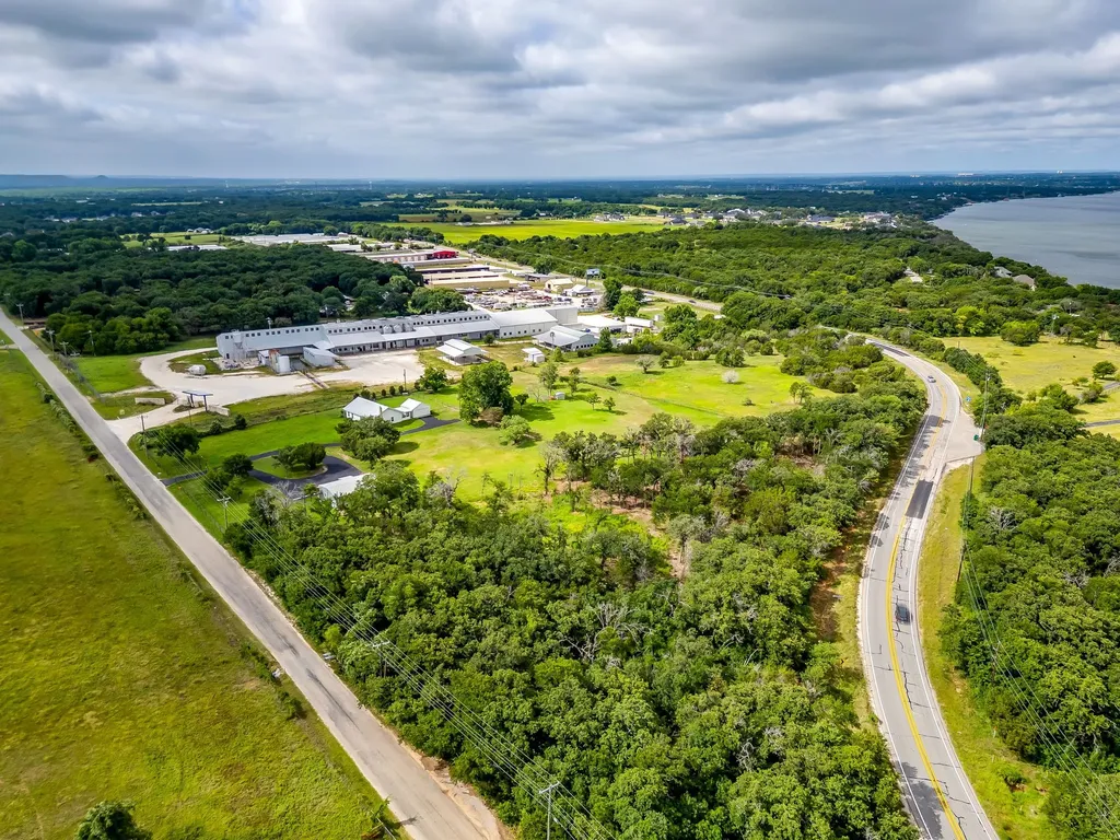 5805 Fall Creek Granbury TX 76049
