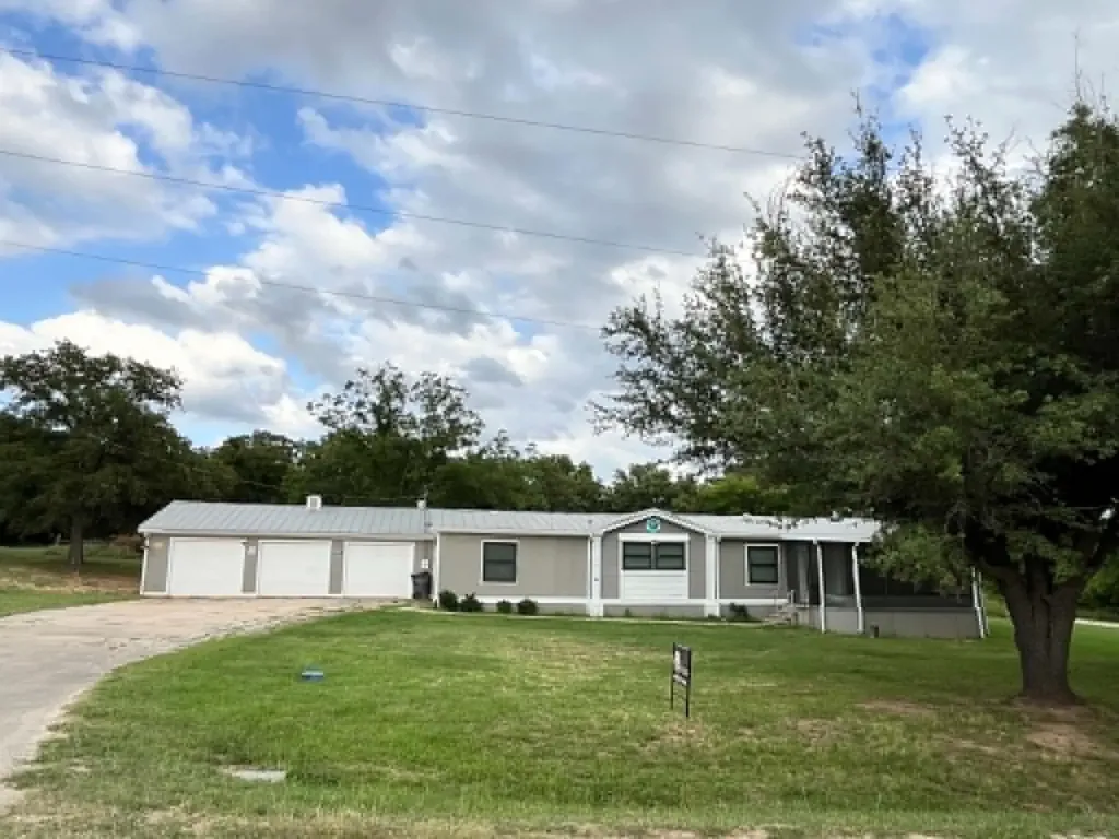 112 Pima Drive Nocona TX 76255