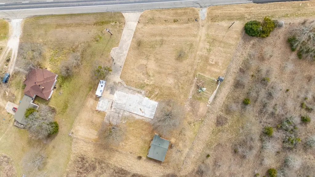 866 State Highway 24 Campbell TX 75422