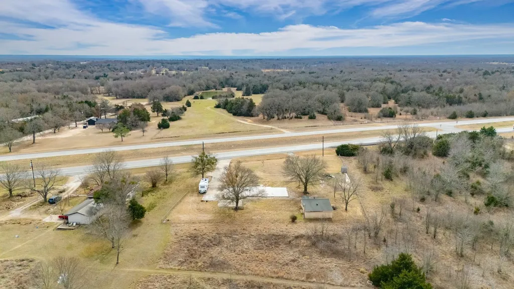 866 State Highway 24 Campbell TX 75422