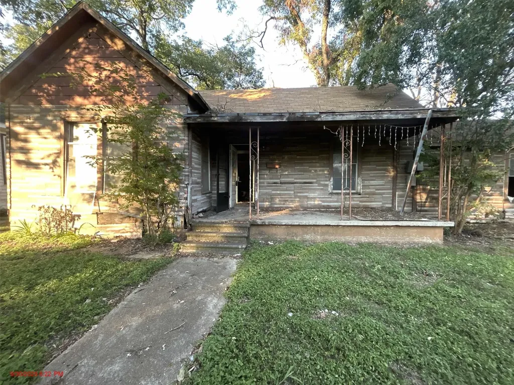 915 Turner Street Waco TX 76704