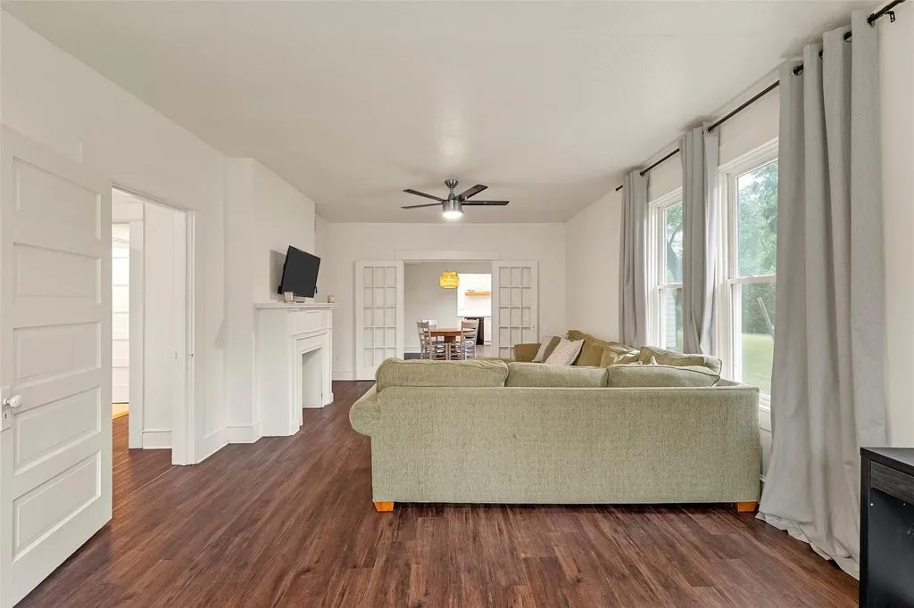 1609 Reuter Avenue Waco TX 76708