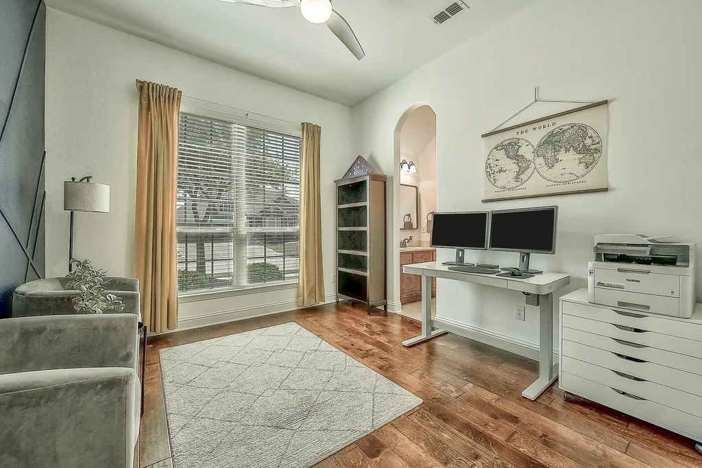 737 Baxter Trail Fate TX 75087