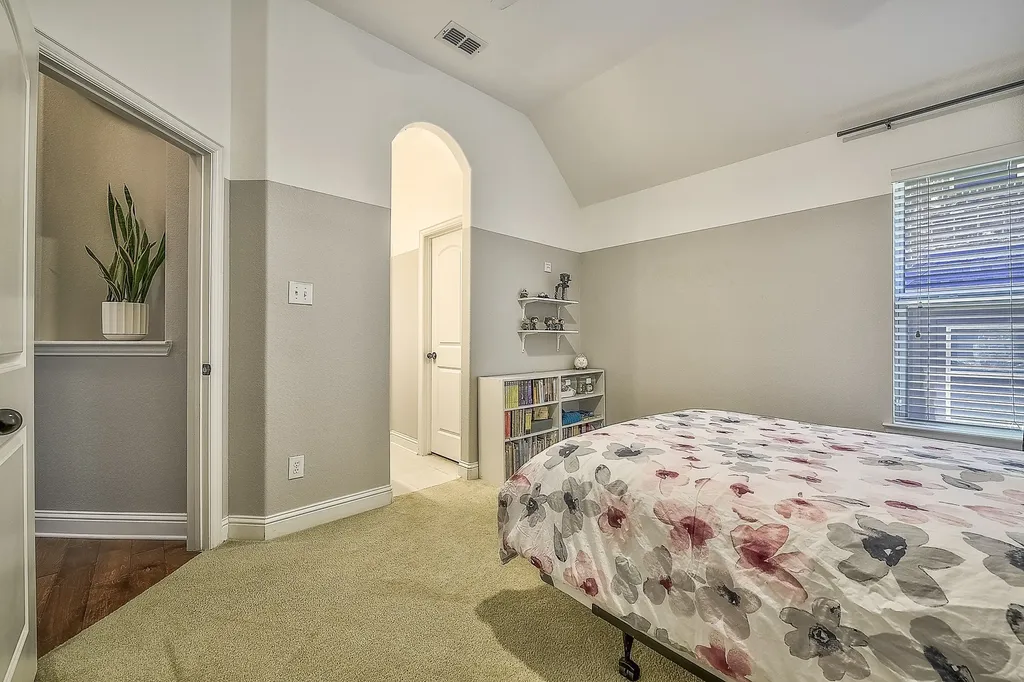 737 Baxter Trail Fate TX 75087