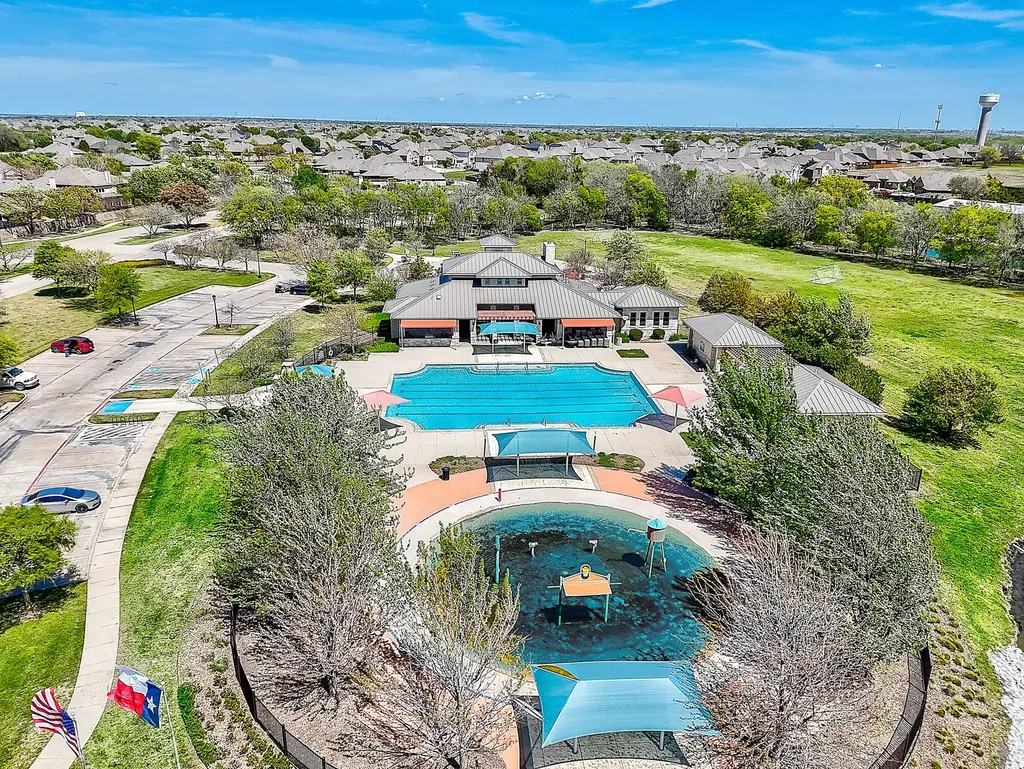 737 Baxter Trail Fate TX 75087