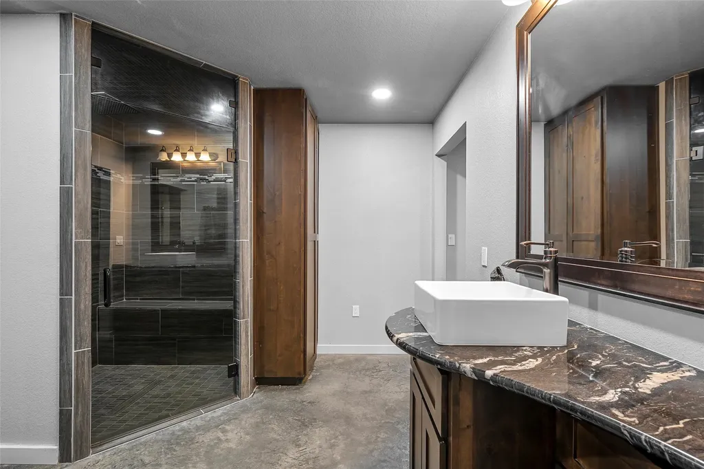 291 Cr 4275 Clifton TX 76634
