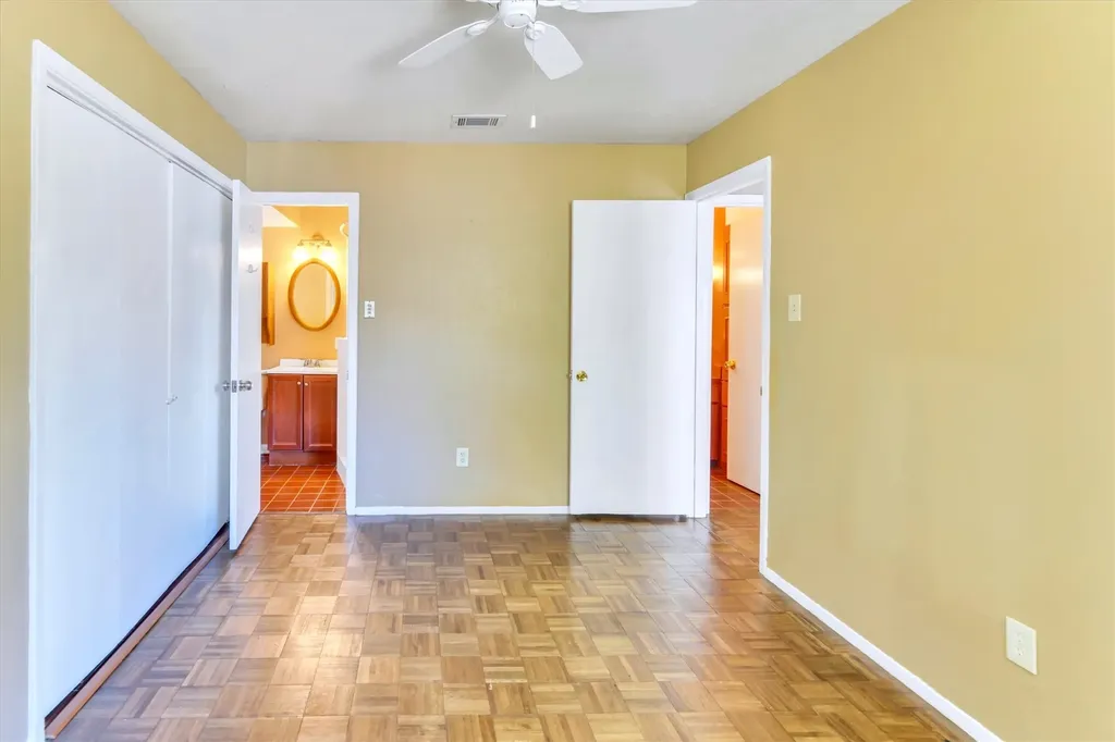721 Foults Drive Irving TX 75061