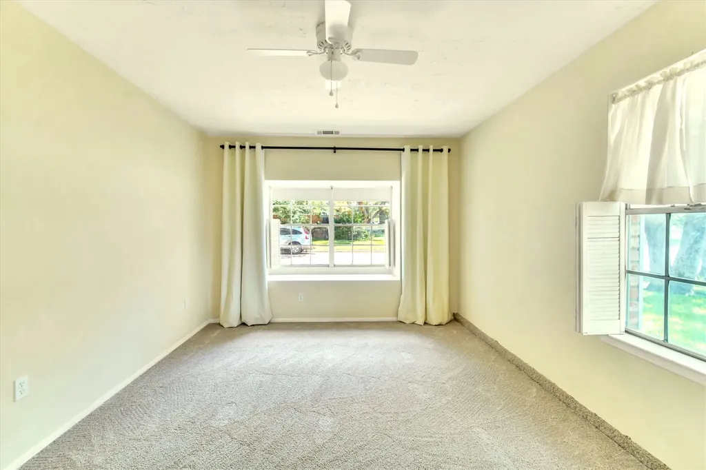 721 Foults Drive Irving TX 75061