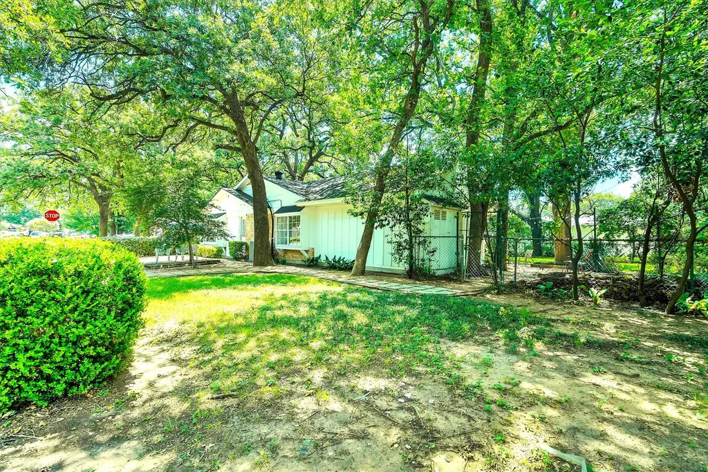721 Foults Drive Irving TX 75061