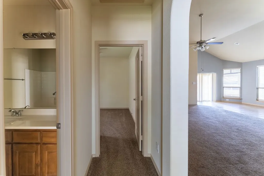 11156 Hawks Landing Road Fort Worth TX 76052