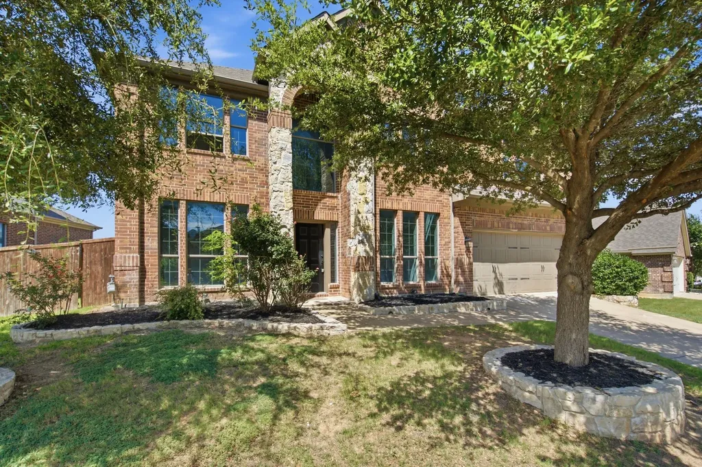436 Bristol Street Roanoke TX 76262