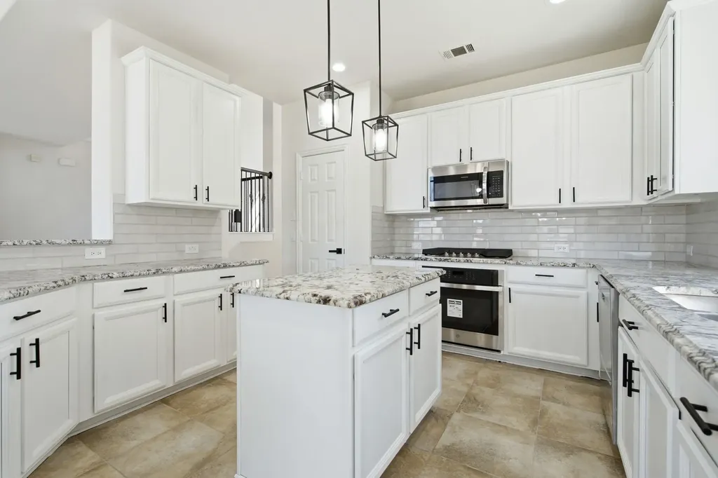 436 Bristol Street Roanoke TX 76262