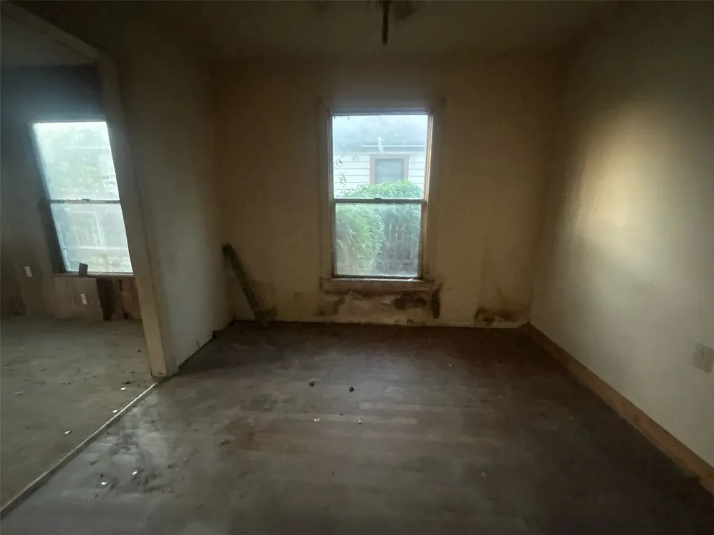 3317 N 23rd Street Waco TX 76708
