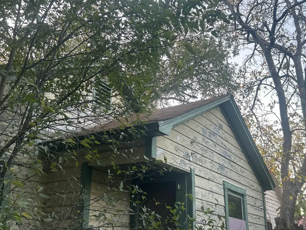 3317 N 23rd Street Waco TX 76708