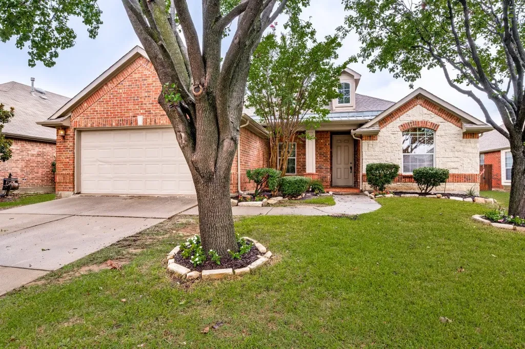 2453 Deerwood Drive Little Elm TX 75068