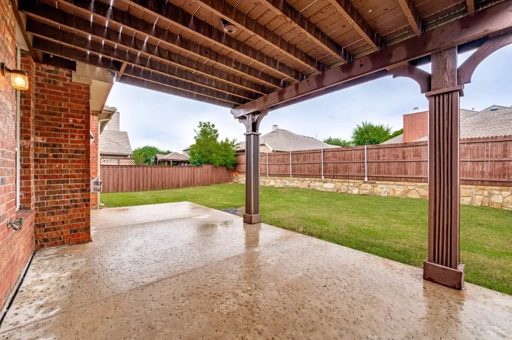 2453 Deerwood Drive Little Elm TX 75068