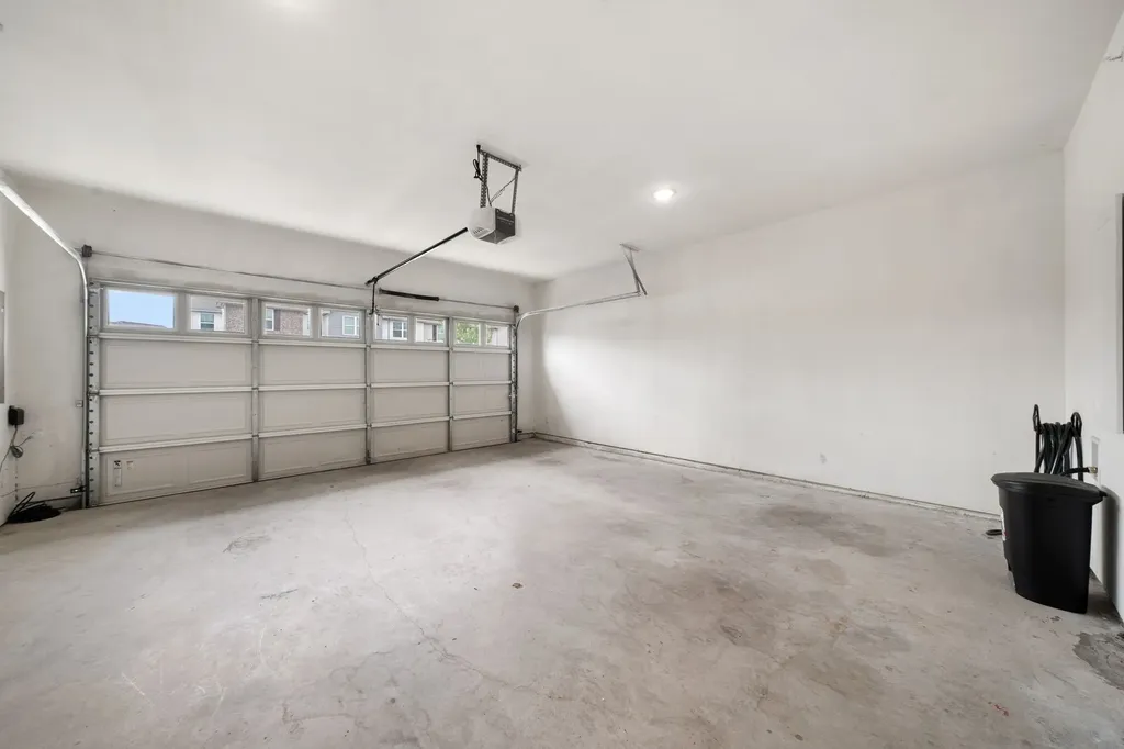 233 Berthe Court Cedar Hill TX 75104