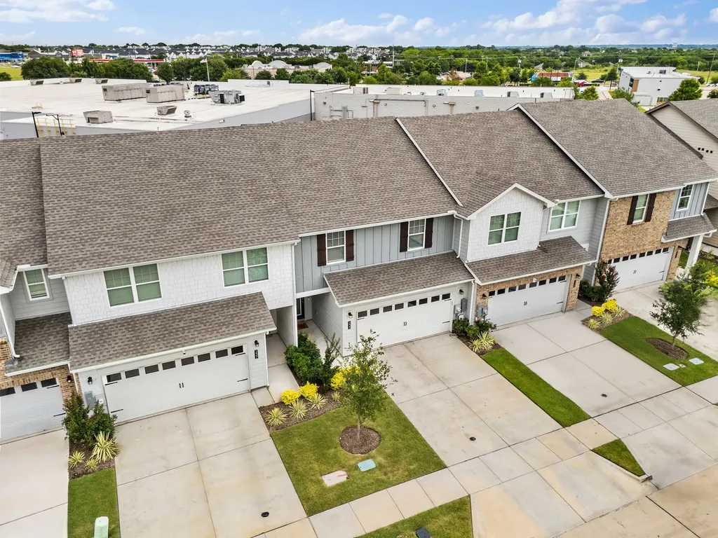 233 Berthe Court Cedar Hill TX 75104