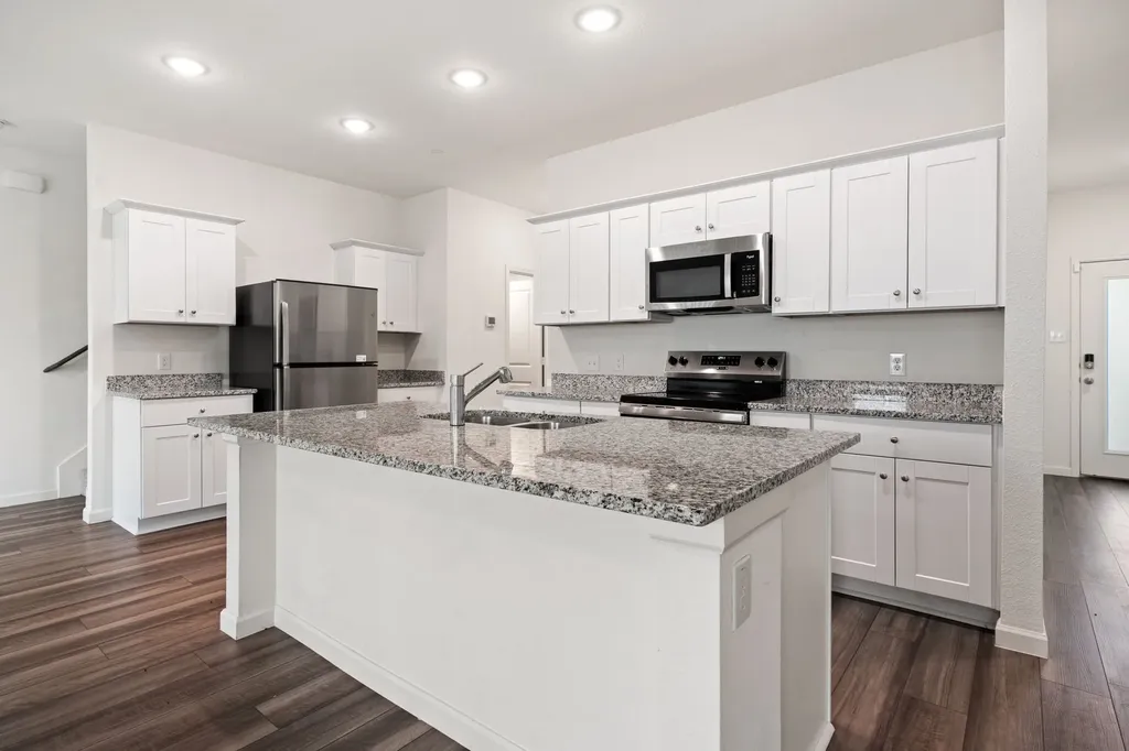 233 Berthe Court Cedar Hill TX 75104